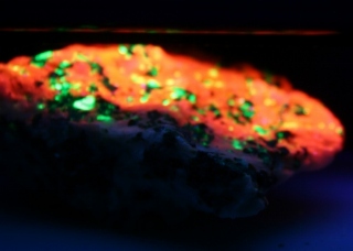 Willemite, Calcite - Franklin, New Jersey, USA